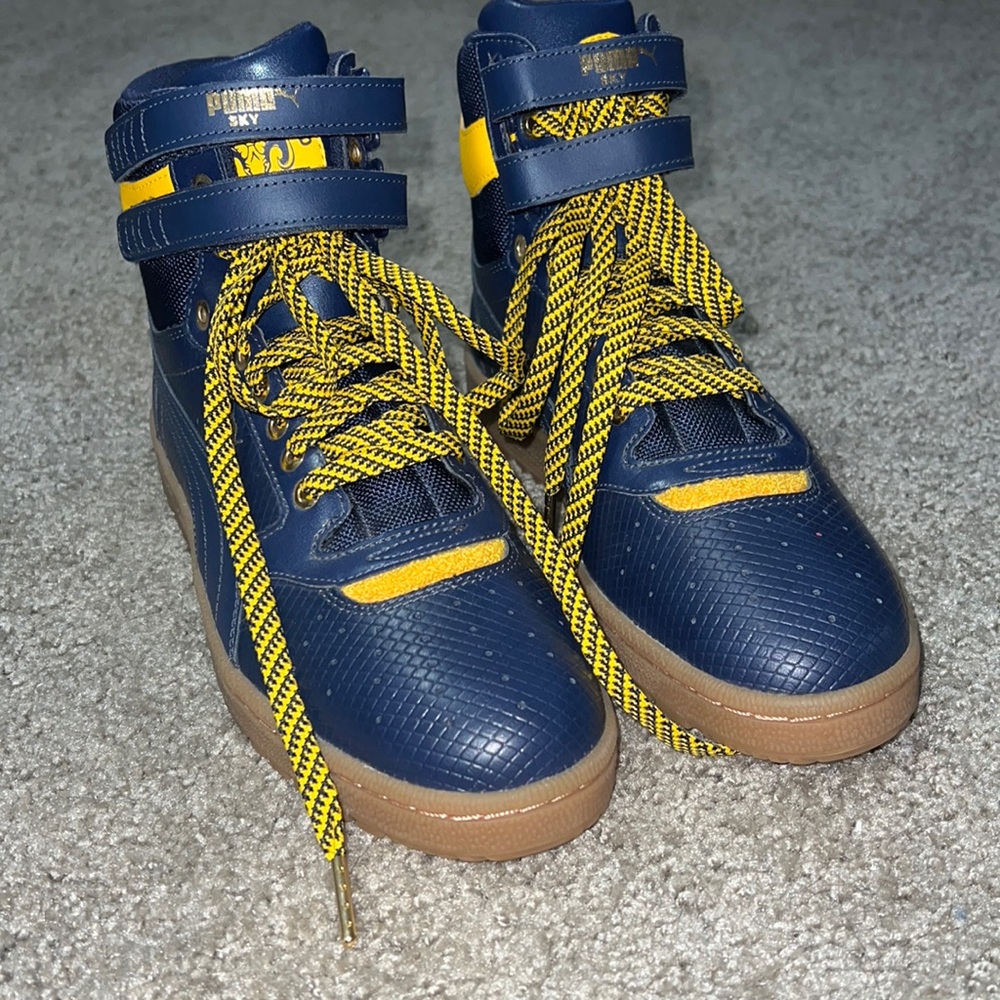 Rare (David T Howard High School)- Puma SKY 2 Hi BHM RAM -  US 9.5 UK 8.5 NWOT